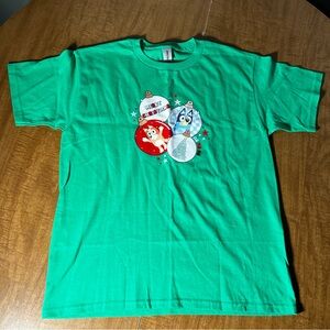 NWOT | Bluey Merry Christmas | Green Gildan Tee | Youth L | Holiday, Ornament
